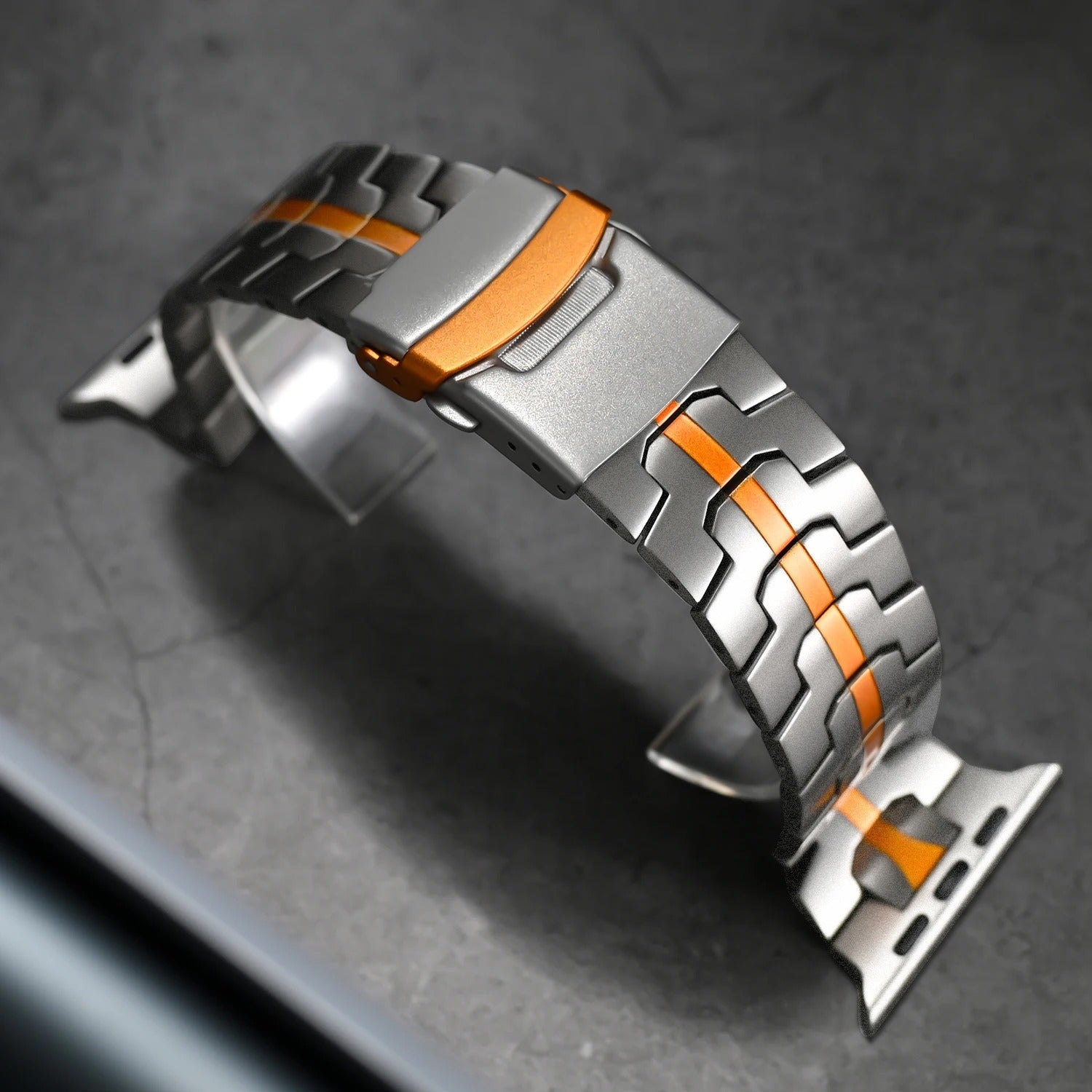 Titanový řemínek pro Apple Watch, hypoalergenní spona Veralis, rychlé uvolnění
