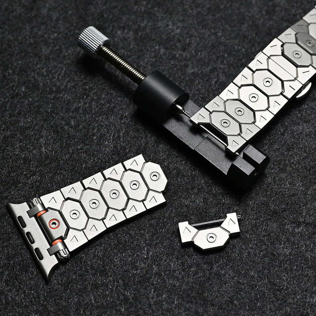 Vantira FusionX Titanium Apple Watch-rem, sekskantet led-design