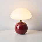 Lampă de masă tip ciupercă Lyvara, din ceramică crem, în stil Bauhaus