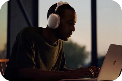 Cuffie wireless over-ear con Bluetooth 5.0 e riproduzione di 10 ore