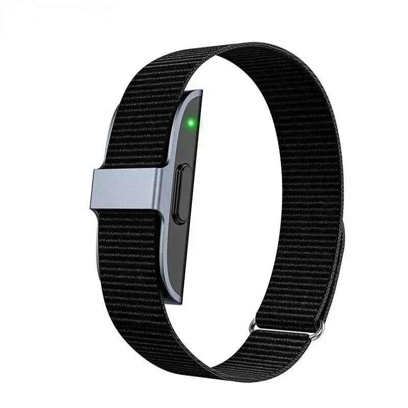 Chytré fitness hodinky AeroPulse X Pro s voděodolnou konstrukcí IP68 a Bluetooth 5.0
