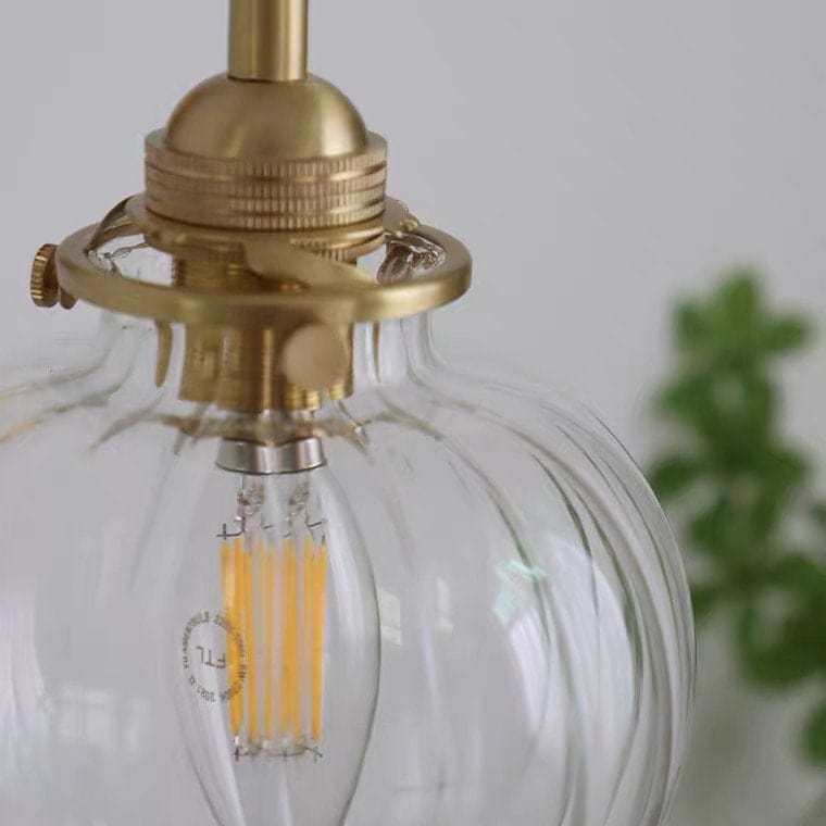 Wandlampe mit geriffeltem Glas-Kugel, Vintage-Stil, schlanker gebogener Arm