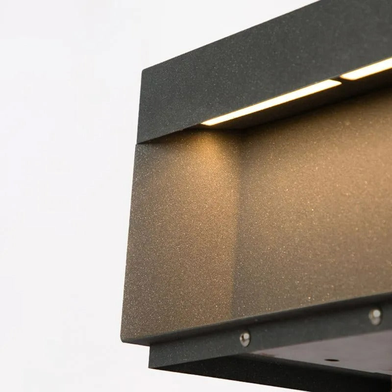 Aureon LED-sokkellamp op zonne-energie voor buitenpaden en terrassen