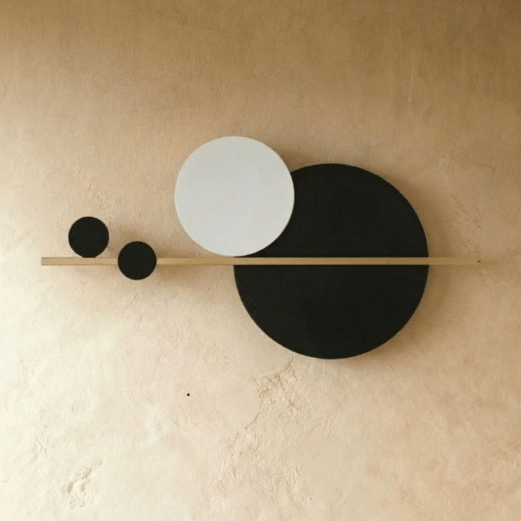 Auric Onyx Wall Lamp With Luxe Gold Accents And Modern Design