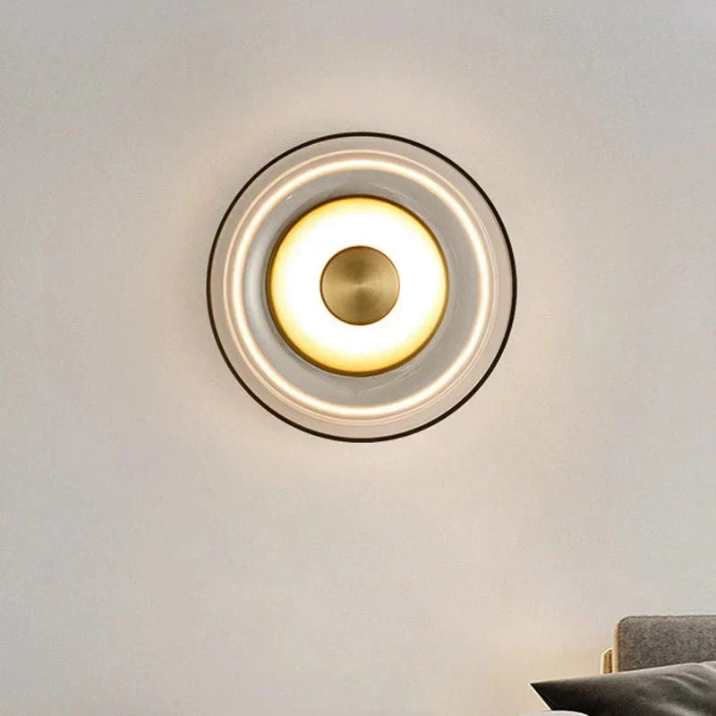Applique murale Aurelia avec abat-jour en verre fumé pour couloirs
