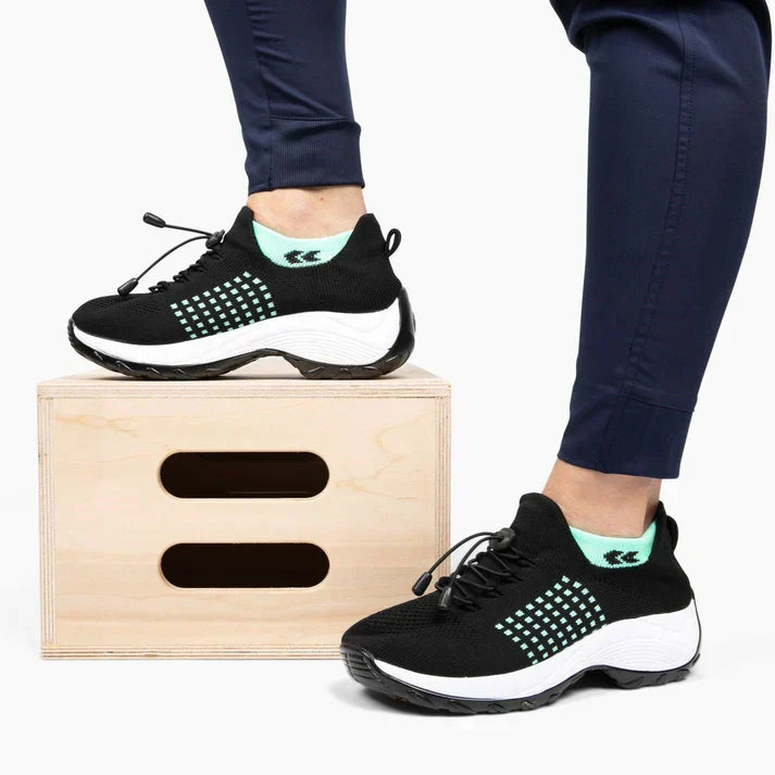 Sneakers da donna Elara comode con supporto elastico e calzata aderente