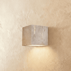 Lámpara de pared Vento de travertino amarillo con diseño moderno en cubo o rectangular