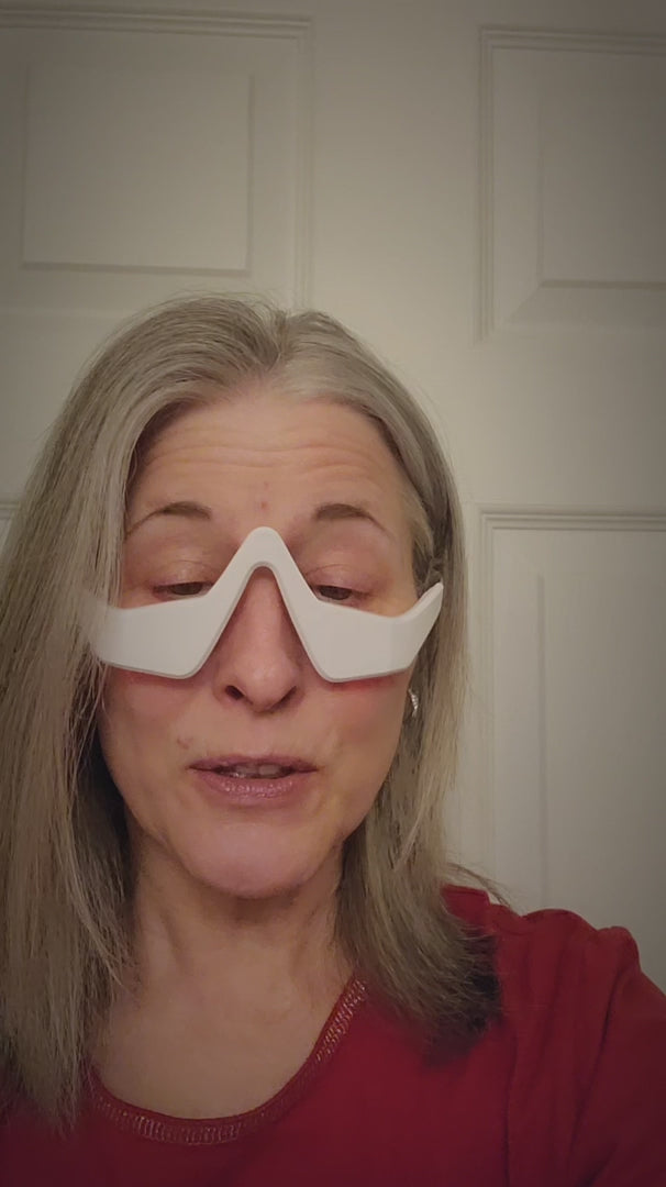 LumaNova Eye Rejuvenator – mikroproudové ošetření a terapie červeným světlem
