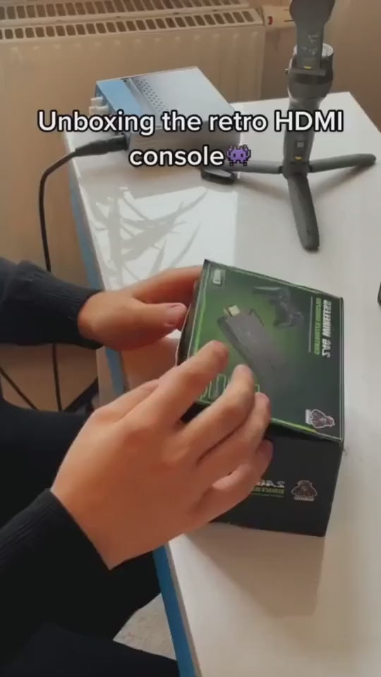 Console di gioco retrò Vanta, 64GB, due controller, oltre 20.000 giochi