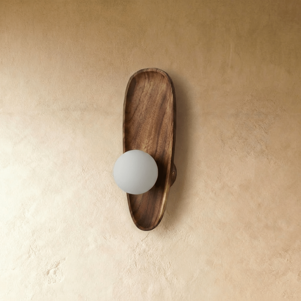 Lampe murale à lumière douce pour pièces d'ambiance avec accent en bois sculpté