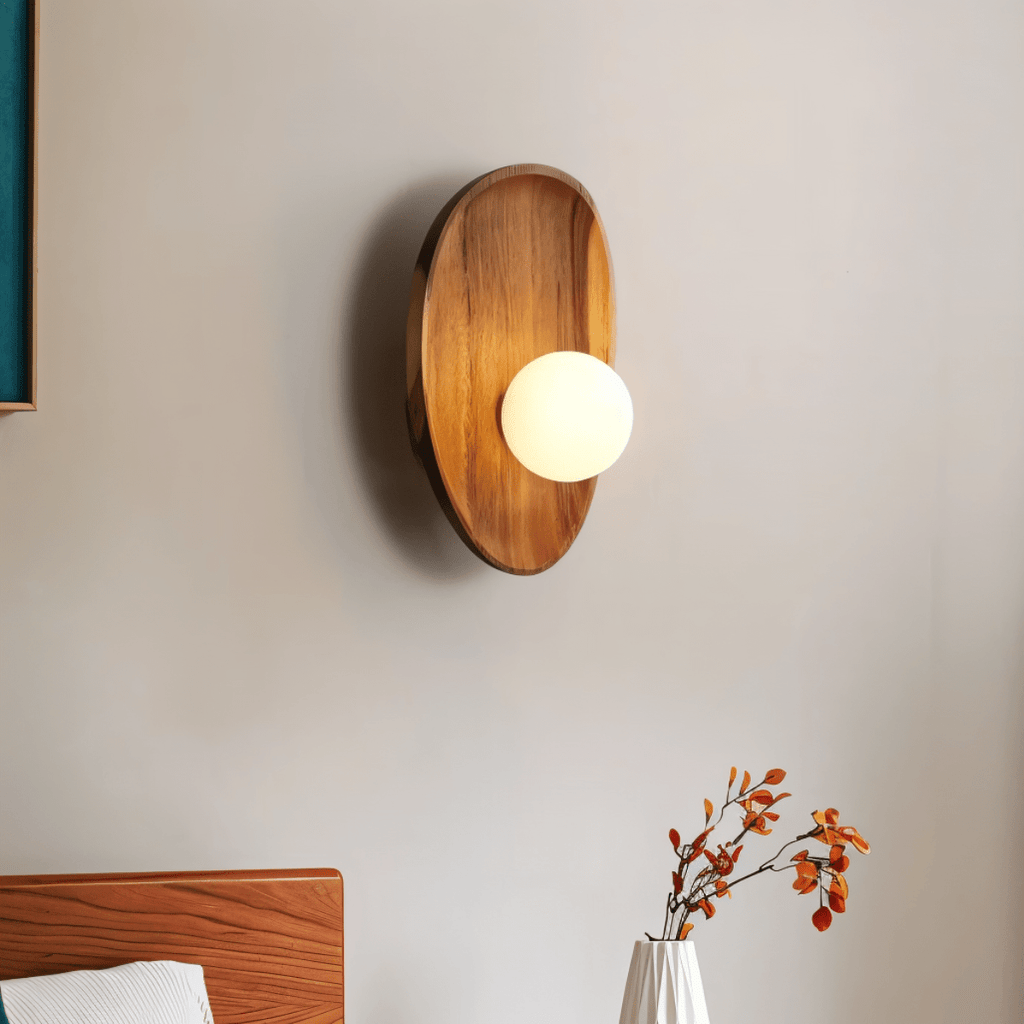 Lampe murale à lumière douce pour pièces d'ambiance avec accent en bois sculpté