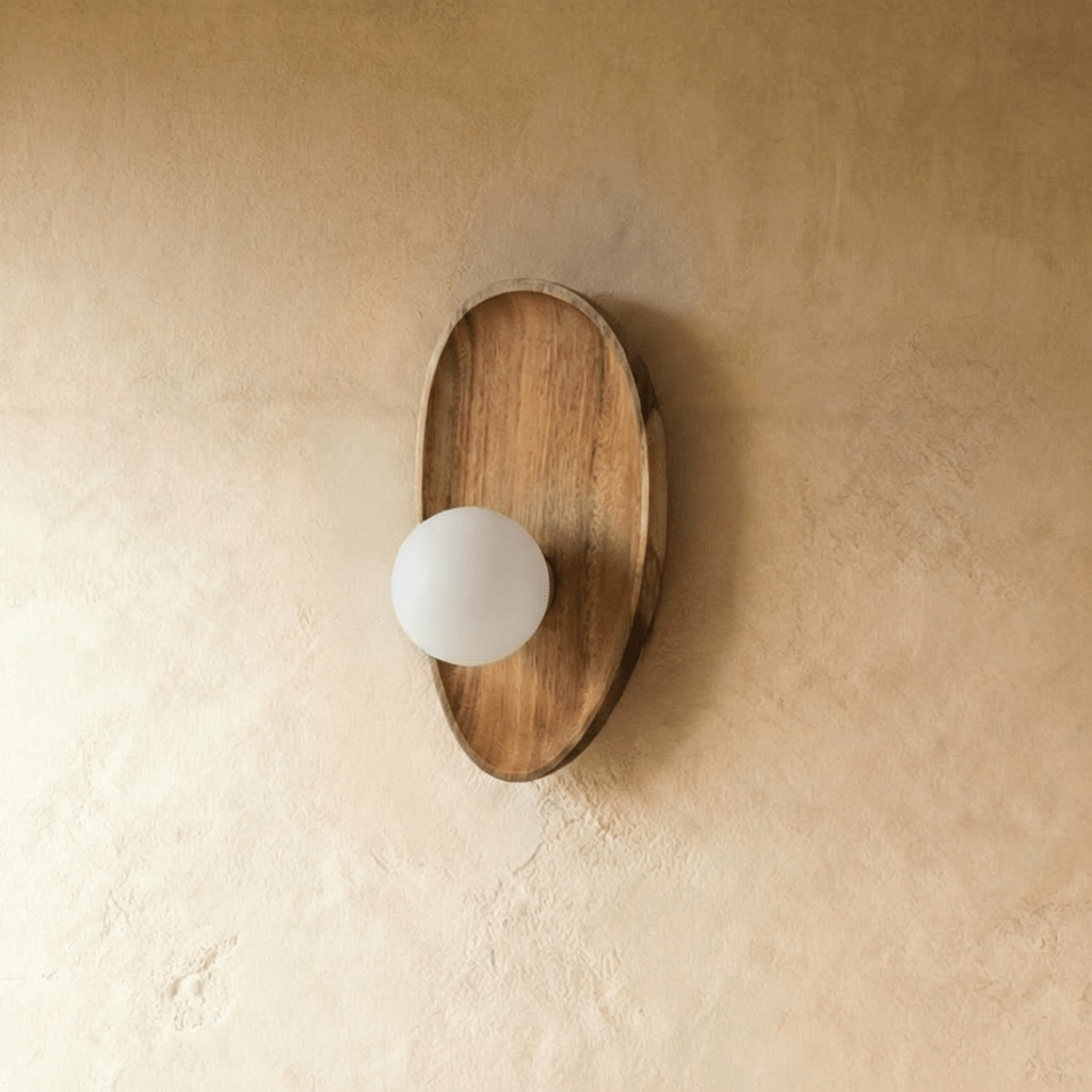 Lampe murale à lumière douce pour pièces d'ambiance avec accent en bois sculpté