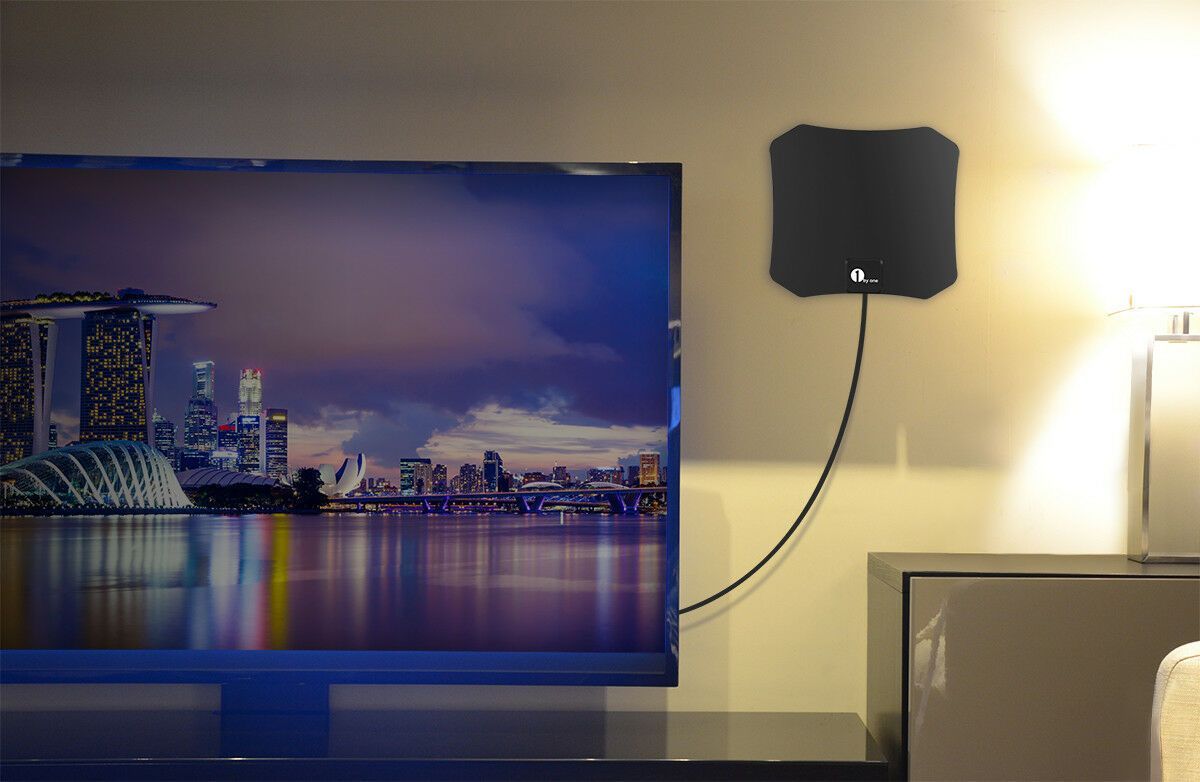 Vnitřní HDTV anténa NovaLeaf Pro, připravená na 4K, s vysokým ziskem příjmu