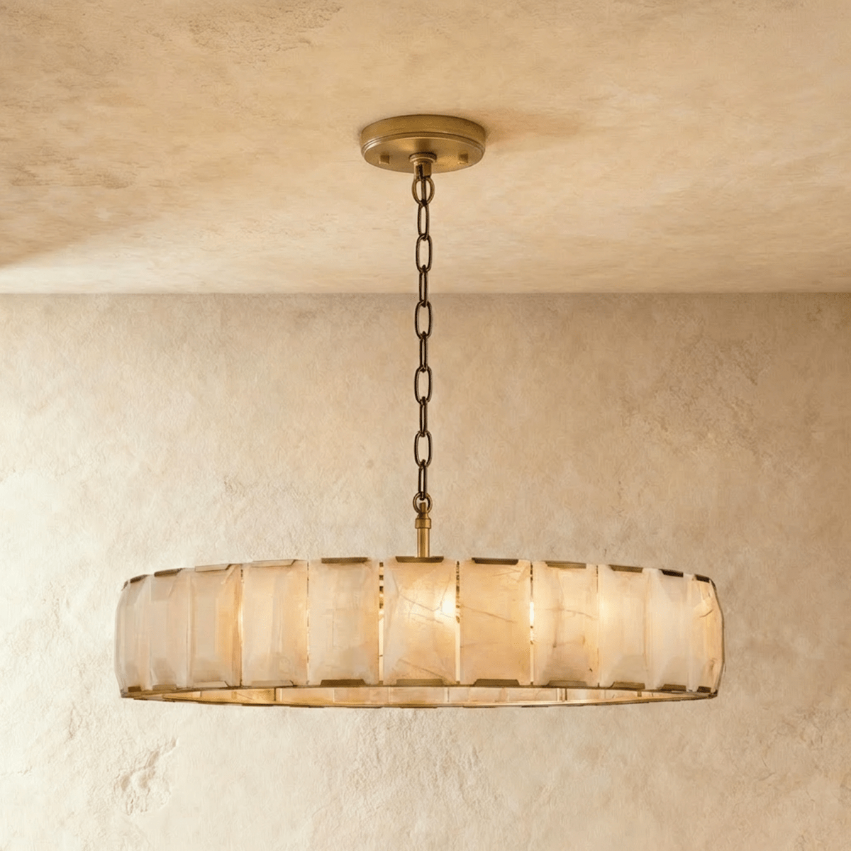 Lampadario Rotondo LumaCircle in Alabastro con Bagliore Ambientale Caldo