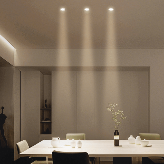 Spot encastré LED NovaSilis réglable pour plafonds modernes