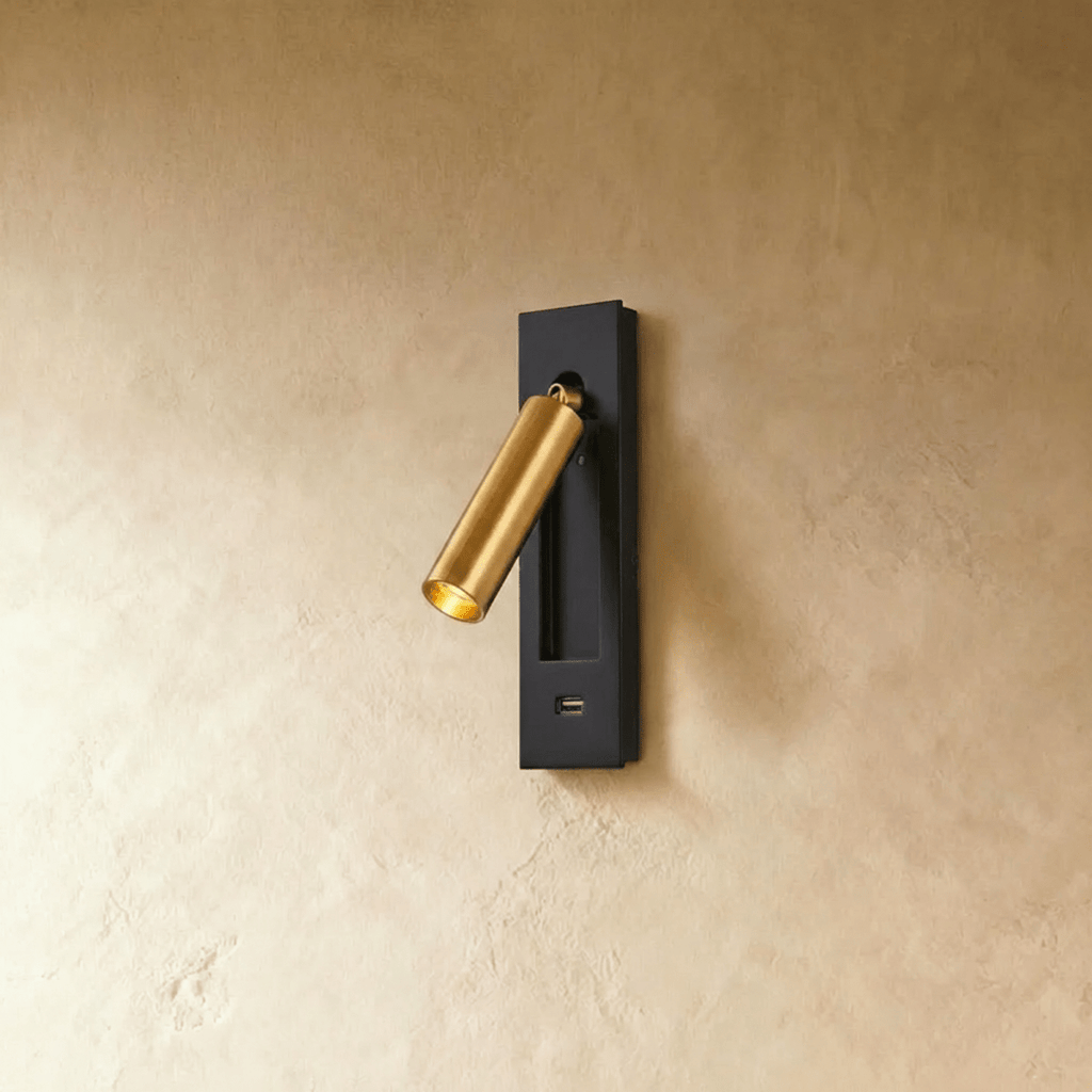 LumaBridge Väggmonterad sänglampa med justerbar cylinder