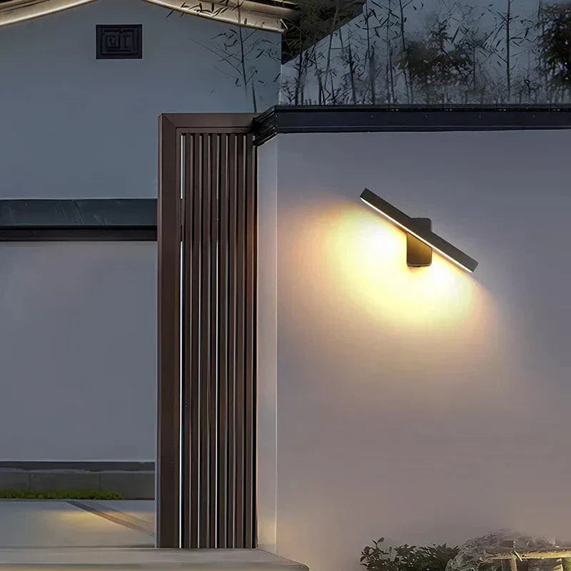 Applique murale extérieure Auron à tête orientable, étanchéité IP65, capteur de mouvement PIR