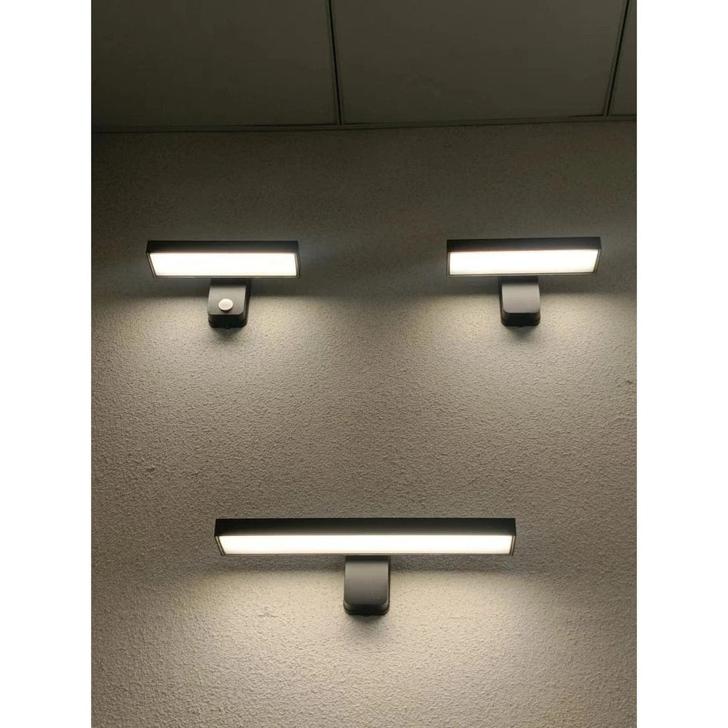 Applique murale extérieure Auron à tête orientable, étanchéité IP65, capteur de mouvement PIR