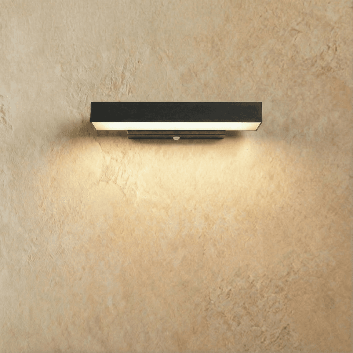 Lumencrest Pro Outdoor Wall Light With Sensor IP54 Aluminum