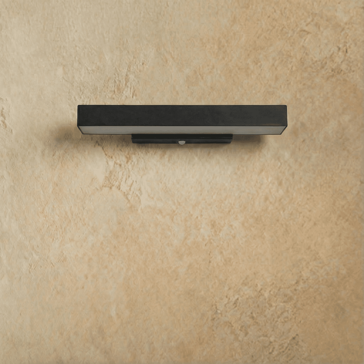 Lumencrest Pro Outdoor Wall Light With Sensor IP54 Aluminum